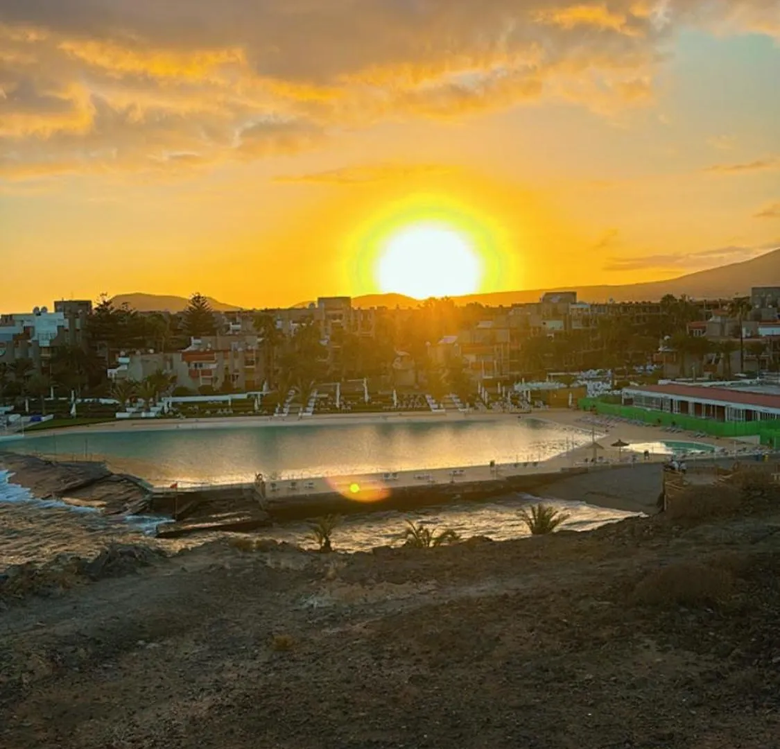 Tenerife Sunshine South Apartment Beach By La Ballena Arona  Spain